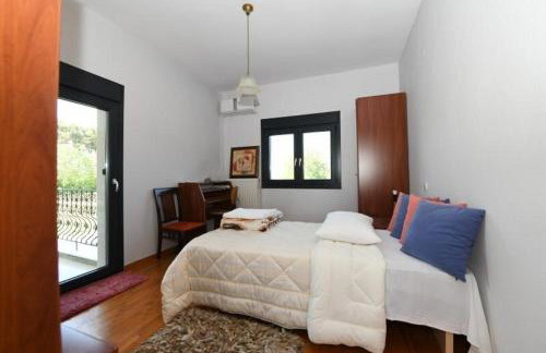 Countryside villa in private 2,400 sqm estate - Foto 15