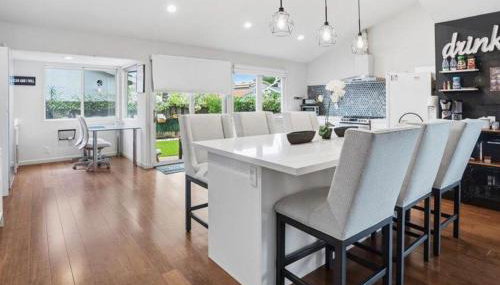 Spacious Home Steps from Huge Park and Outdoor Fun - Foto 3