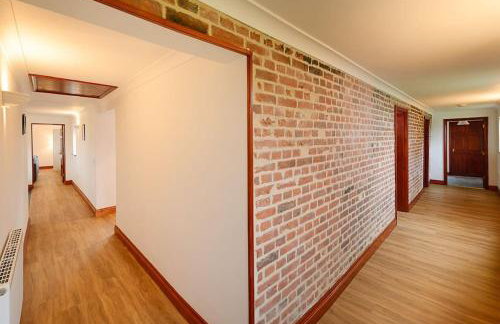 Wood Farm Stables - Sleeps 6-8 - Photo 24