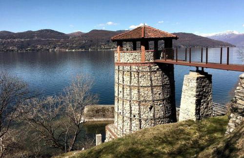 Lake view, Pool, near beach, Pinball, Darts Arcade - Photo 40