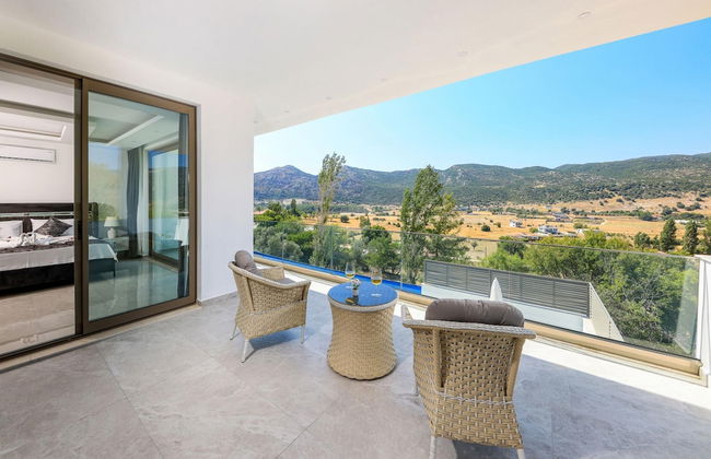 Villa Taha in Kas With 3 Bedrooms and 3 Bathrooms - Foto 24