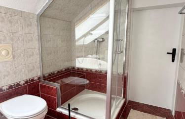 Arbio Monteurzimmer in Kremmen Free WiFi & Parking - Foto 28