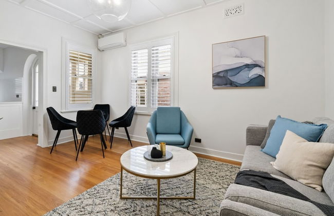 Harbour View Terrace House In The Heart Of The Rocks - Photo 17