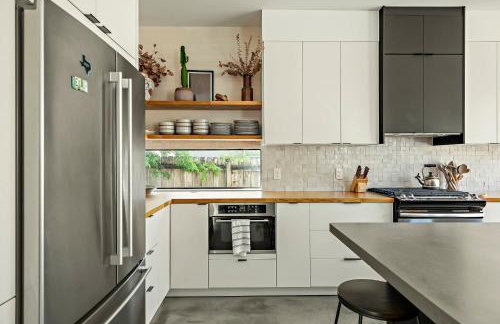 Rooftop Deck, DT City Views, Modern Eastside Oasis - Foto 6