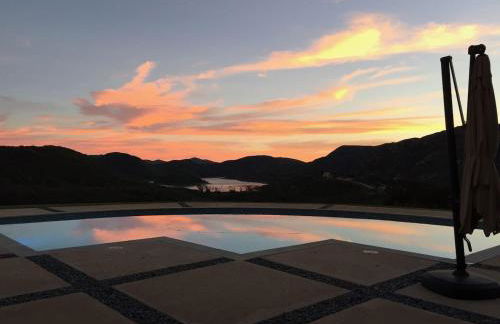 Private Gated 6BR Luxury Estate, Gym, Lake View - Foto 78