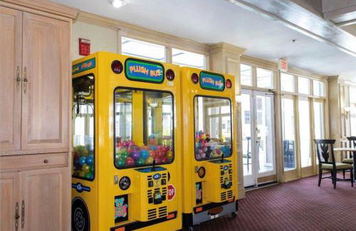 Whimsical Condo 1.5M from Disney - Foto 63