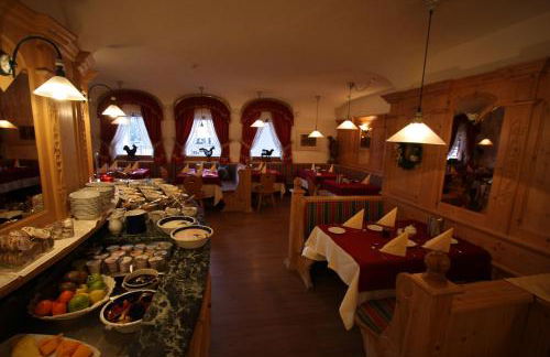 Garni Criss - Foto 28