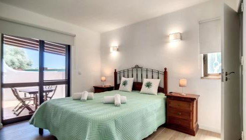 Villa Palmeira Galé Beach - Photo 4