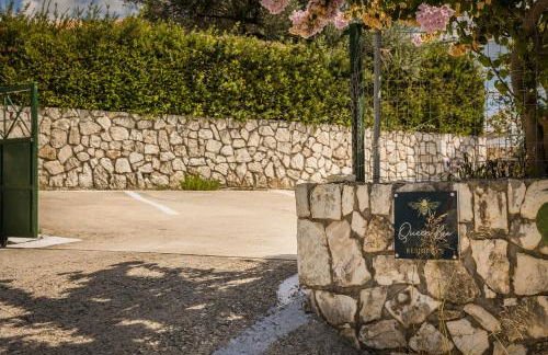 Queen Bee Residence - Photo 22