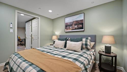 2 Blocks from the US Capitol - Photo 1