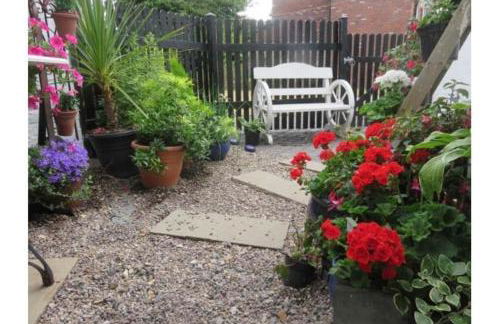 Sole Use of Cottage in Village close to Chester - Foto 10