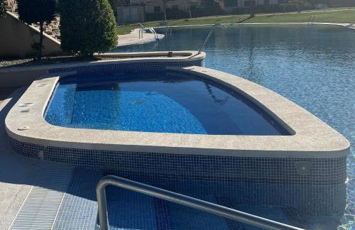 Dúplex rodeado de campos de golf y vistas al mar - Foto 19