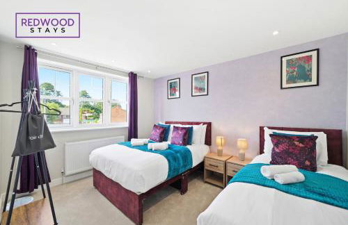 Spacious 4 Bedroom 2 Bath Serviced Home For Contractors & Families with X2 Free Parking Spaces, Fast WiFi - Hosted By Redwood Stays - Foto 45