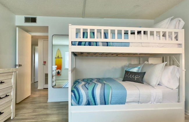 Pier Pressure Beachfront w Pool - Foto 47