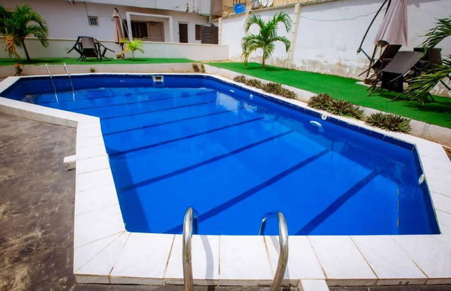 Stunning 2-bed Apartment in Lagos - Photo 11