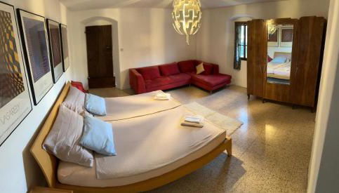 The Heritage Home - Photo 3