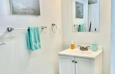 Private Room with Shared Bathroom on the 1st Floor 10 minutes walk to University of Washington - Foto 25