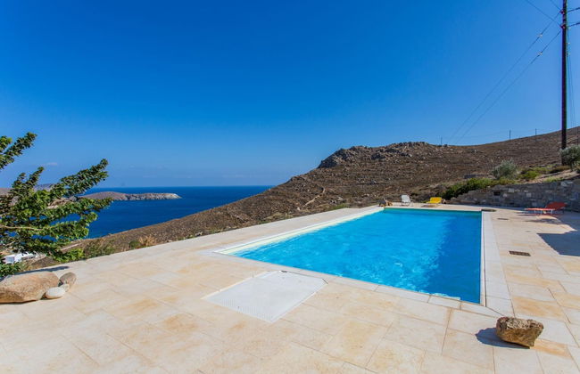 Spacious 6 Bdrm Stone Villa With Pool - Foto 18