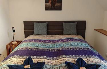 Ferienhaus Wintergarten für 8 Gäste und 2 Hunde in der Eifel mit toller Aussicht, Kamin und Garten - Foto 16