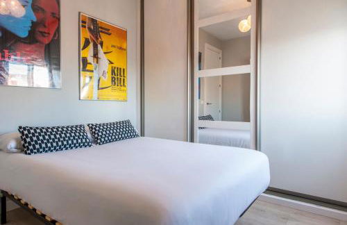 Apartamento Plaza de Castilla II - Urbano con Estilo y Funcional - Foto 2