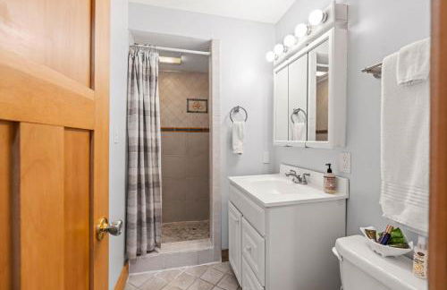 Serendipity Beach Retreat Entire House - Foto 59