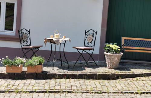 Die Ferienwohnungen Schmiede und Gudd Stuvv in Annis Haus - Foto 17