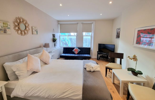 Urban Stay Oxford Gardens Apartments - Photo 10