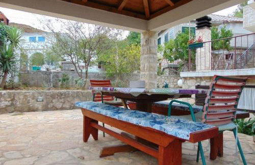 Apartments by the sea Cove Donja Kruscica - Donja Krusica, Solta - 17064 - Photo 9