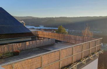 Wohlfühlapartment - 3 Schlafzimmer - Dachterrasse - kostenlos parken - Foto 15