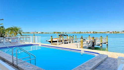 107-Waterfront-Walk to beach-Lovely - Foto 2