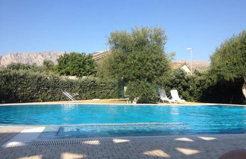 Deliziosa Villa a 500 metri dal mare con Piscina - Foto 3