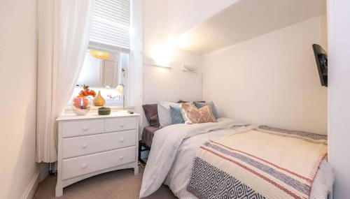 Lovely main door 1 bedroom holiday flat with patio - Foto 4