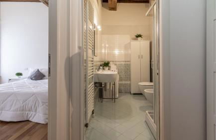 [Piazza Martiri]-In pieno centro sotto al Castello - Photo 12