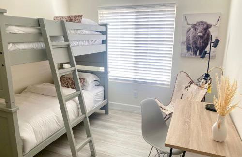 Heated Pool - Spacious, Cheerful Home 5br/3bath - Foto 33