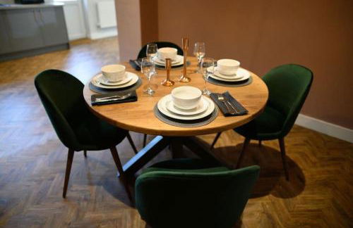 The Coach House at Wenvoe Manor, Cardiff - Photo 7