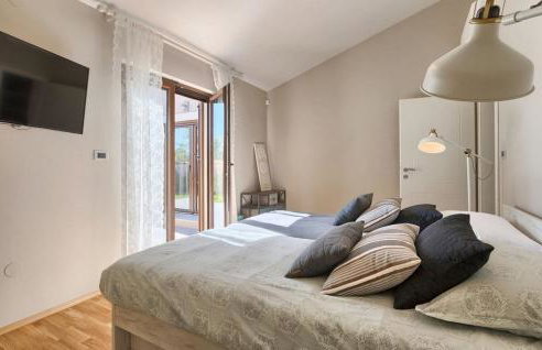 Villa Campi for 10 persons near Pula with large garden, private golf and tennis court, kids playground & wellness area - Foto 32