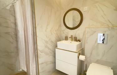 Appartement neuf, grande terrasse plein sud - Photo 10