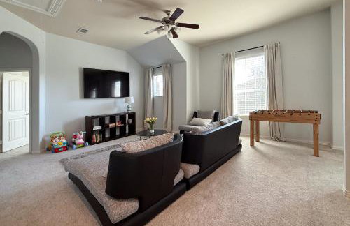 Modern Home w/ Office: Near Parks, Lake & Golf! - Foto 25