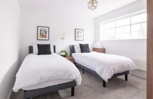 The Great Hall, Edwinstowe Hall - Foto 28