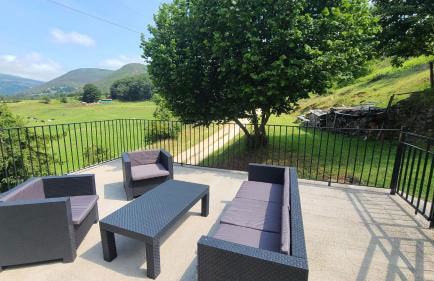 Casa renovada con chill out en Espinosa - Foto 1