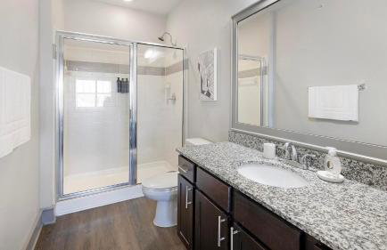 Landing Stunning 3BD Clubhouse - Foto 19