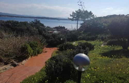 CASA MUGHETTO R5055 WiFi, seafront, private sea access, swimming pool - Foto 43