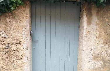 Croassecorbeau Maison de Famille au pied du Ventoux - Foto 52