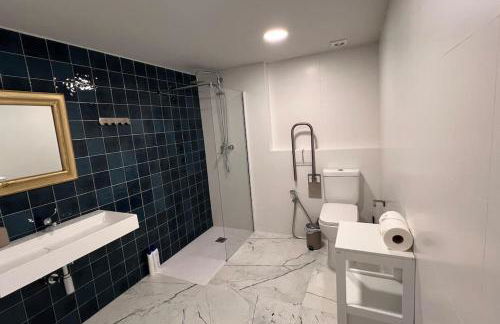 Explore Valencia! Tirant, city of science & Ruzafa - Photo 15