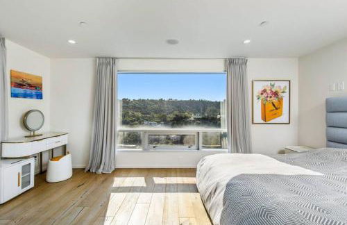 Spacious 4BR Retreat with Private Pool, Pool Table and Fast Wi-Fi Sleeps 9 Quiet Clinton Location - Foto 25