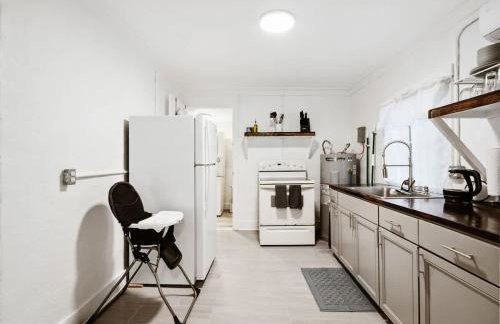 Clubhouse Cozy fast Wi-fi 6 min from Downtown - Foto 26