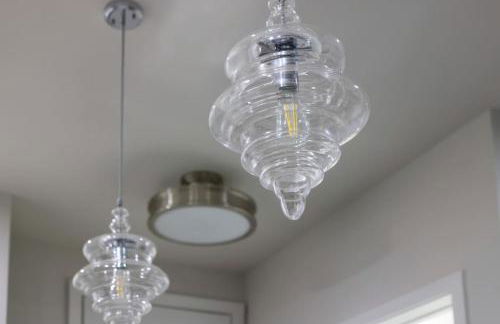 Elegant 2BR-w Parking, Near Riverwalk & Conv Ctr - Foto 12