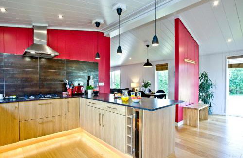 Pomegranate, Hot Tub, Wi-Fi - Photo 10