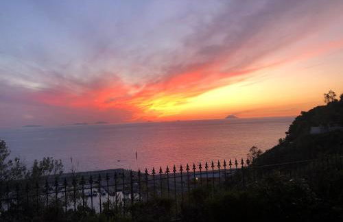 TENUTA TAURIANUM PanoramicHouse e PanoramicB&B - Photo 61