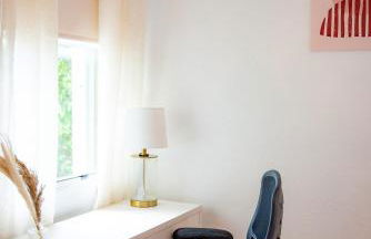 Lux 3 bedroom townhouse 1 block from the beach - Photo 27